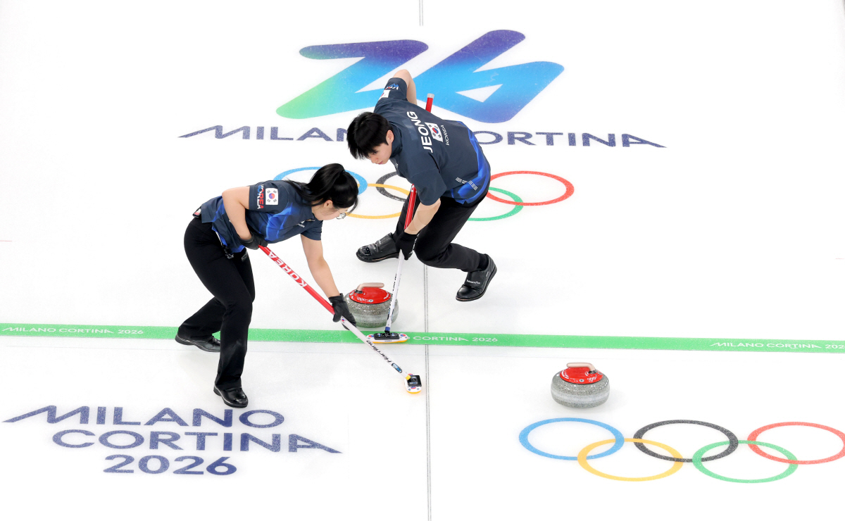 [밀라노 LIVE]'4강? 1승도 쉽지 않다' 韓 김선영-정영석 컬링 믹…