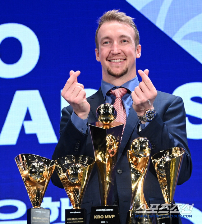 한국 도대체 왜 안 온 거야?…KBO 거절하고 미아 신세라니, ML 잔류…