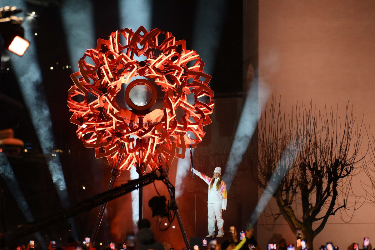 "여기가 천재 다빈치의 나라입니까" 밀라노-코르티나올림픽 다빈치 영감 받…