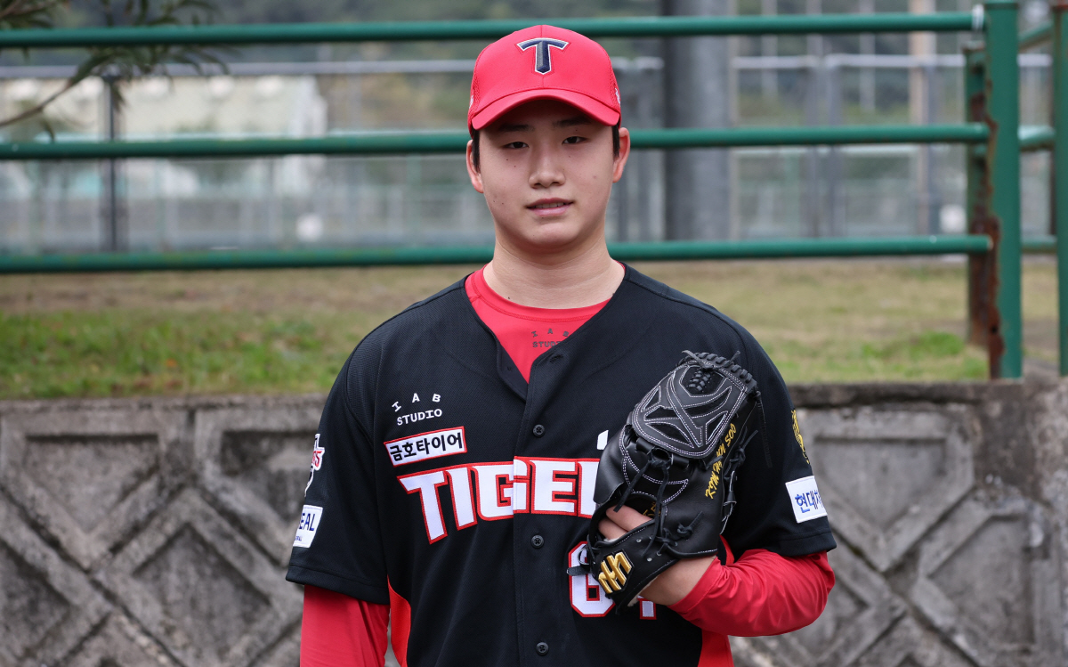 '1R 지명권 증발' KIA 어떻게 이런 선수 왔나, 美 검증까지 받았다…