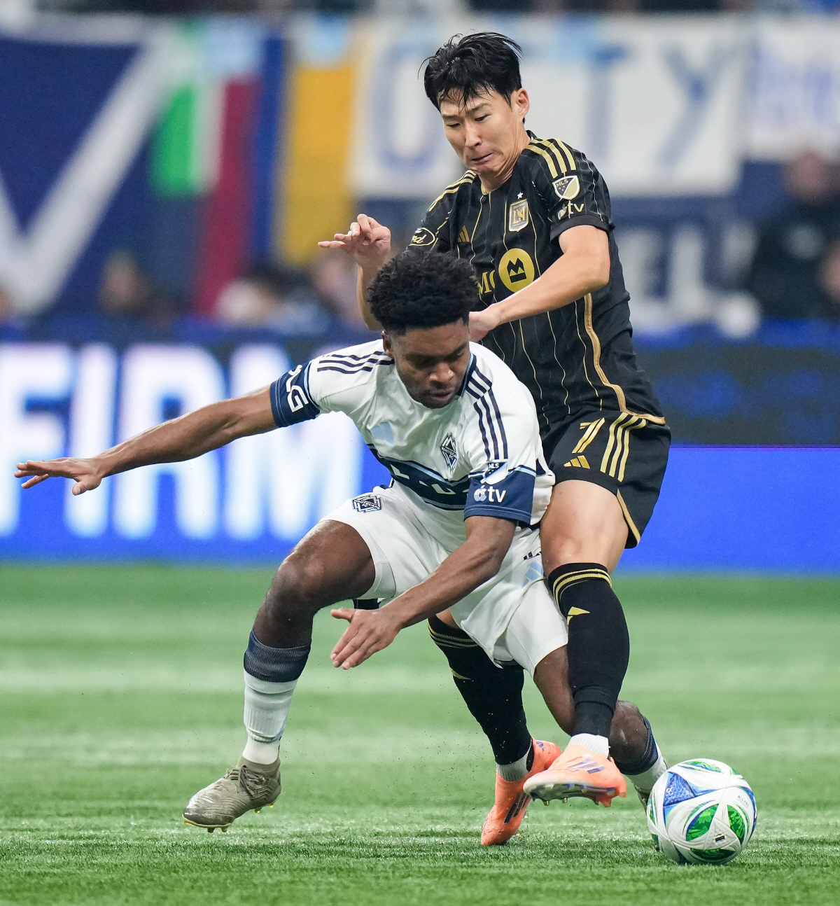 "엄청났던 손흥민, 올해 더 좋아질 것" 메시 긴장해! 손흥민, 2026…