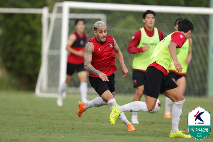 '승격팀' 부천은 지금 시간과의 싸움 중