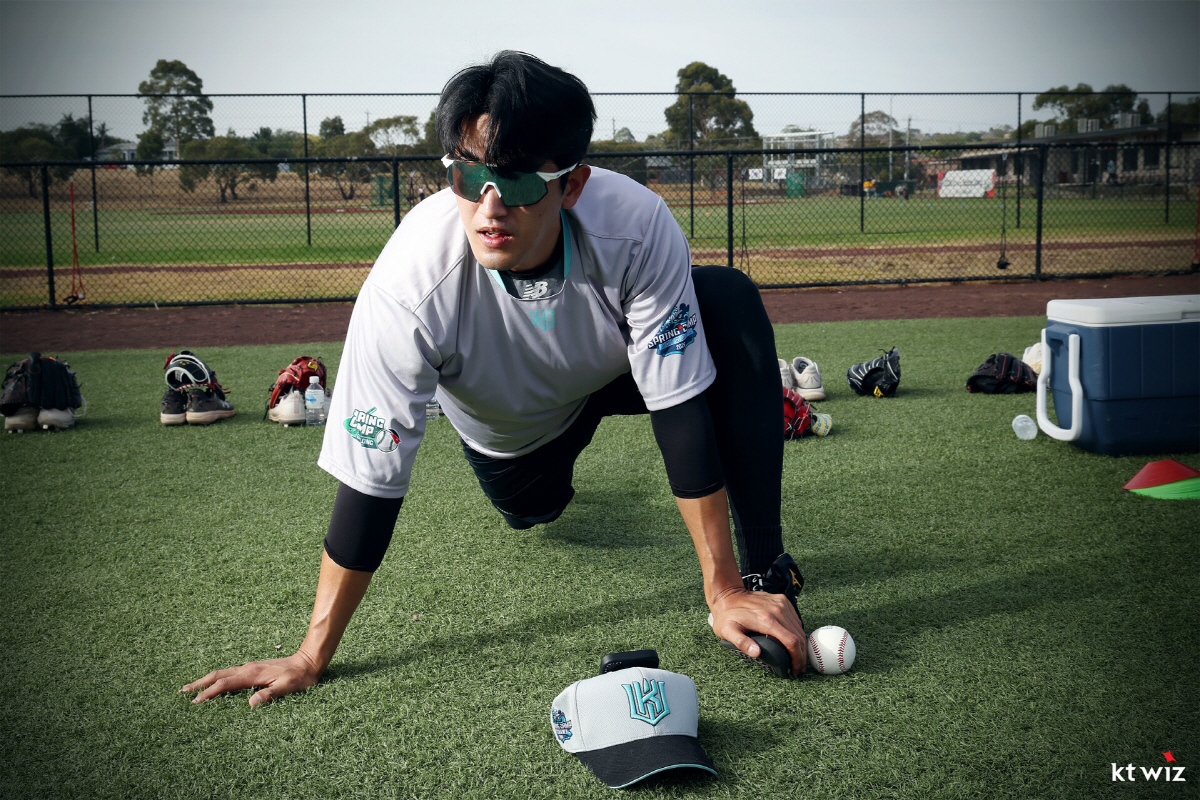 "올해는 욕심낸다. 인정받고 싶다" 거듭된 저평가에 지쳤다…WBC는 첫걸…