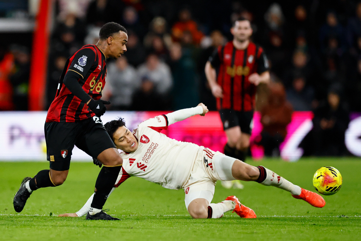 '일본 주장도 중국 가지 않는다' 리버풀 엔도 中 상하이행은 SNS발 루…