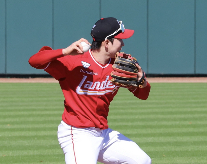 '갈비뼈 골절 → 엔트리 불발' 박성한 