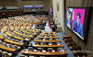 국회, 대정부질문 시작…李정부 공과 놓고 사흘간 여야 대격돌