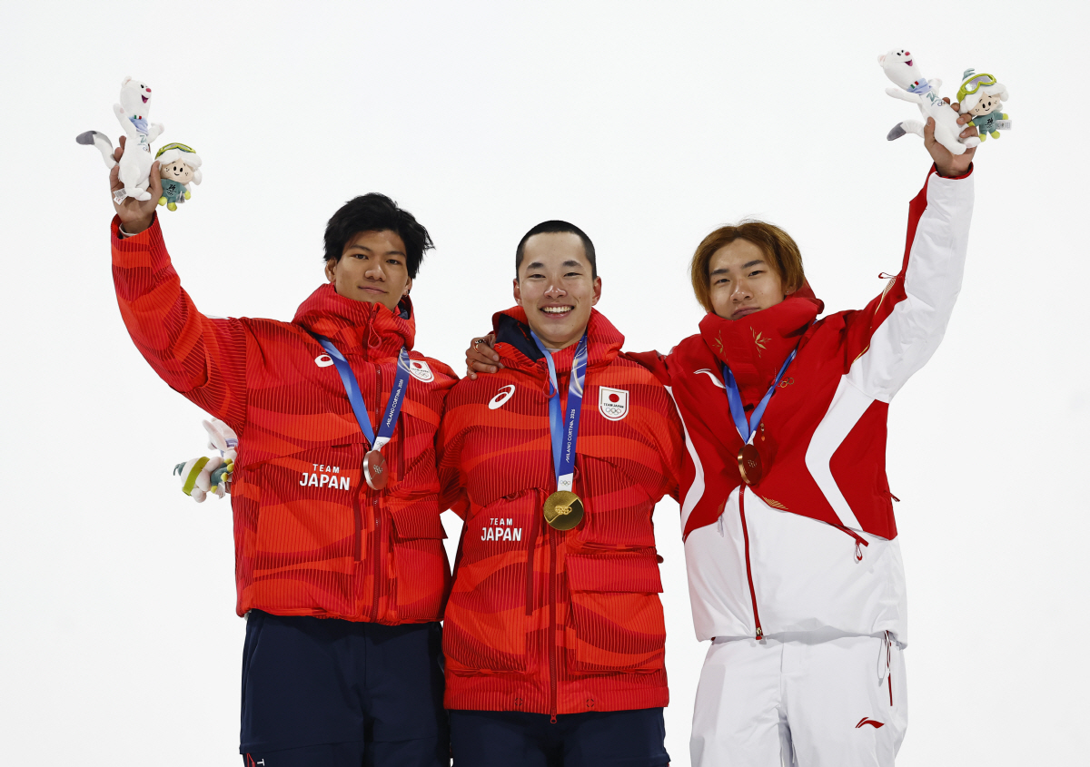 일본 금+은-중국 동 "진짜 재미없고 지루해" 방송 대참사 망언...日 …