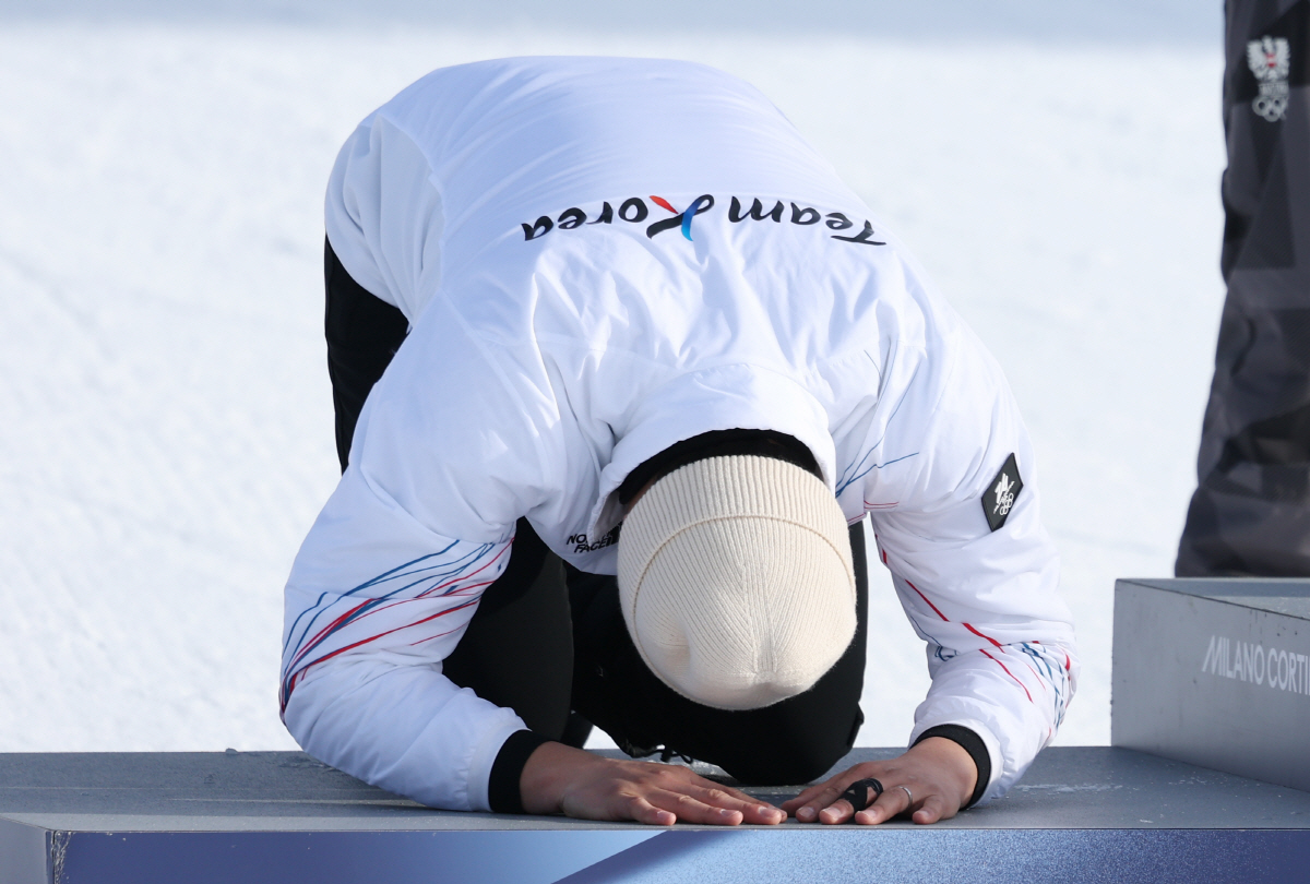 "은메달 따는 순간, 와이프 생각..." '불굴의 사랑꾼 보더' 김상겸,…