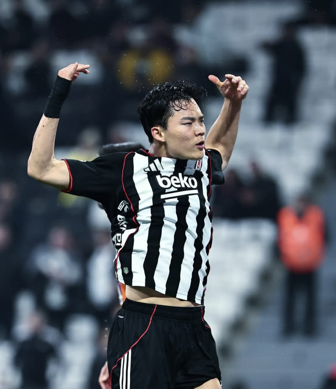 "데뷔전부터 미친 오버헤드킥! 역시 오현규" 베식타스 이적 나흘 만에 황…