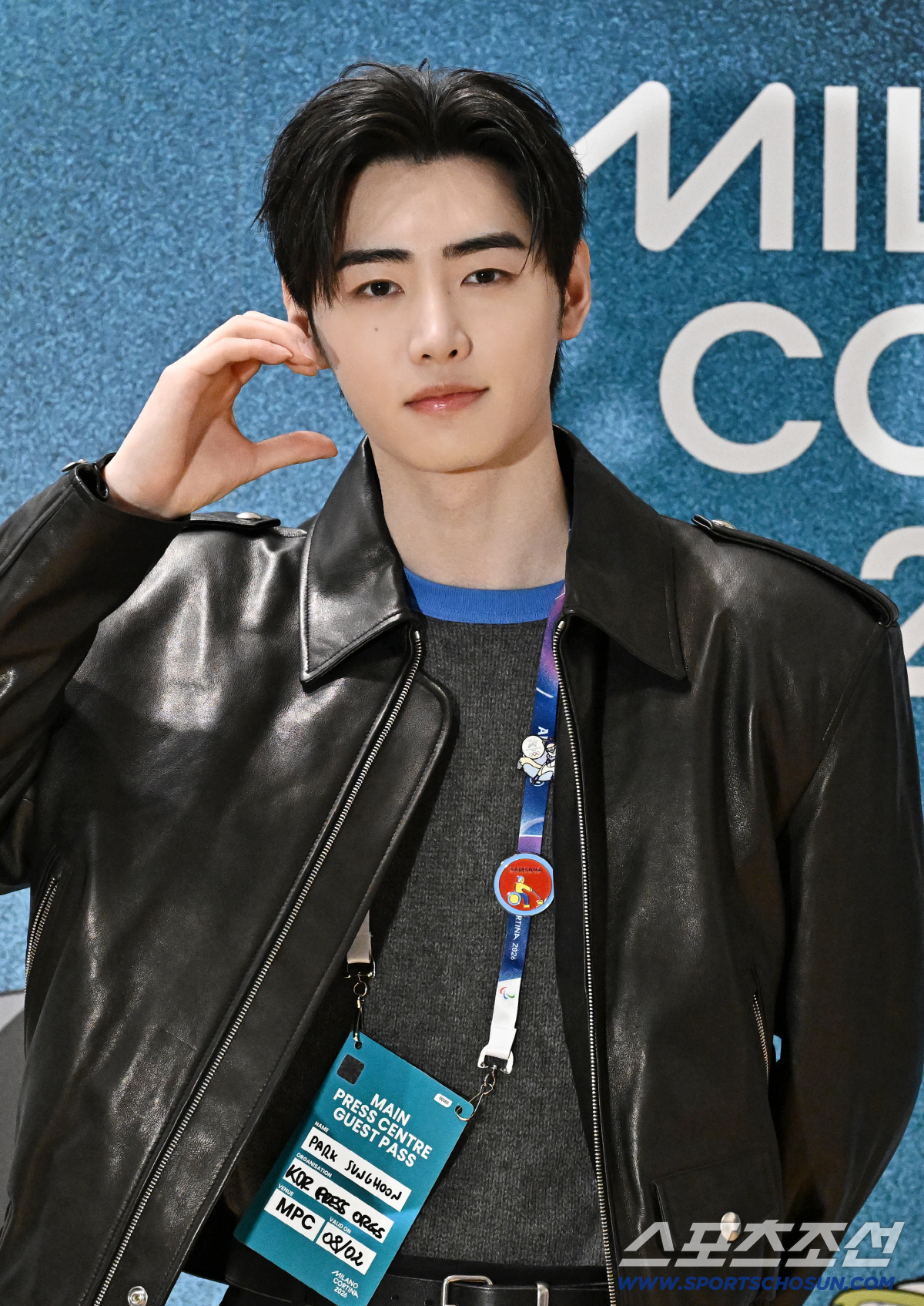 "김연아의 재림"→"비주얼 너무 강하다" 日 '인간토끼' 신지아-엔하이픈…