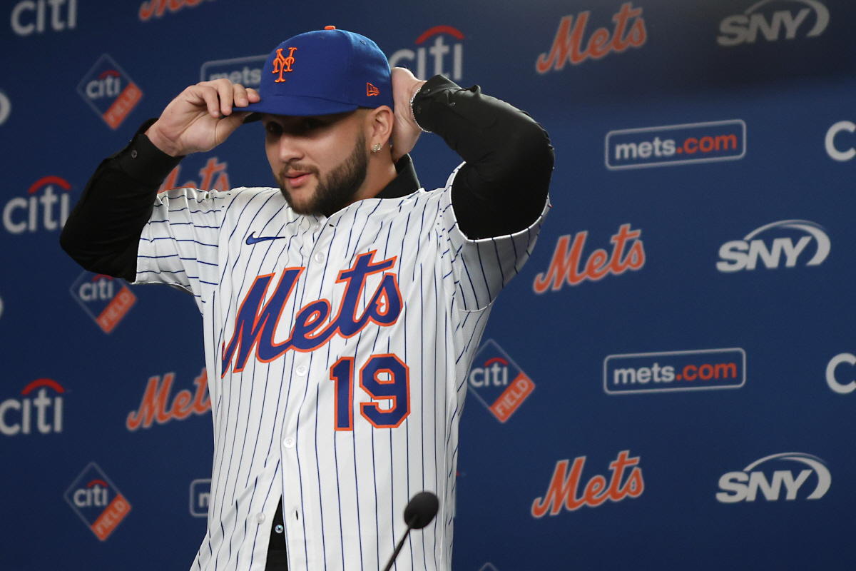 최고 이동은 터커 다저스행, MLB 오프시즌 영입 순위 공개…그런데 폰세…
