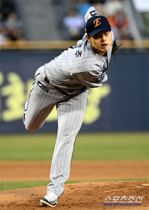 [청룡랭킹 하반기 결산] 대전왕자 문동주, KBO 팬들 사랑도 독차지