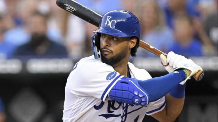 41홈런 친 거포를 내쫓은 결과, 메츠가 22억에 덥석 잡았다...배지환은 어떻게 되는거야?