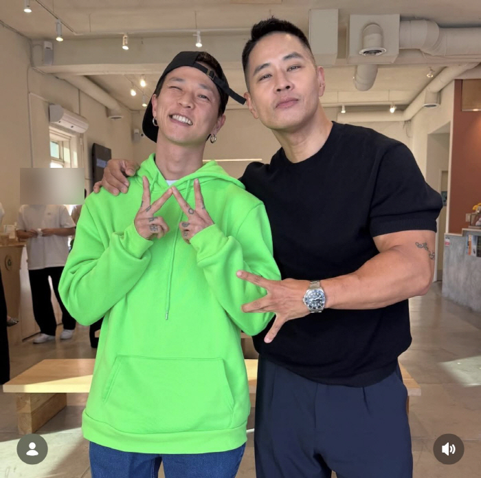 ‘입국 금지’ 유승준, 한국에 왔나..팝핀현준과 다정 투샷 알고 보니