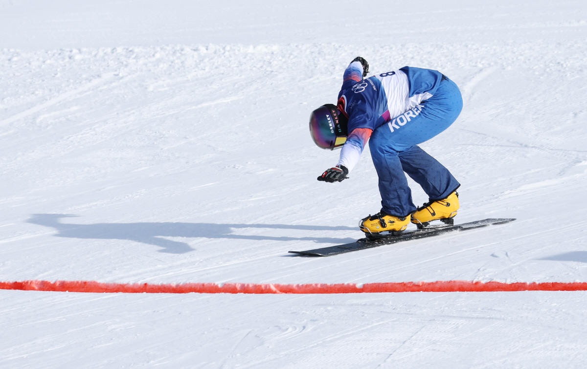 [밀라노 스토리]느릴지언정 포기하지 않는다...'거북이 스노보더' 김상겸…