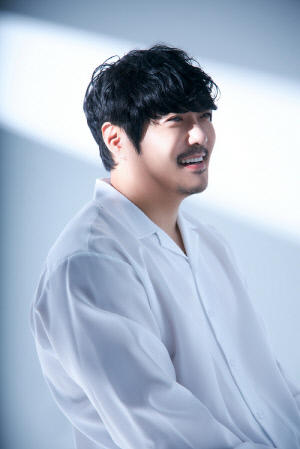 '삼남매父' KCM, 대리운전기사 됐다 