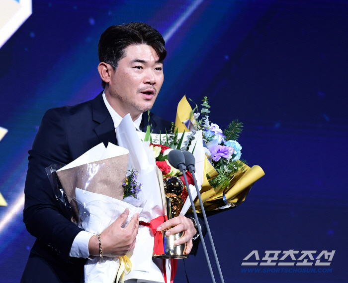 박찬호-임창용 뛰어 넘은 대기록, 이 선수가 쓴다고? 감독도 믿지 못했다