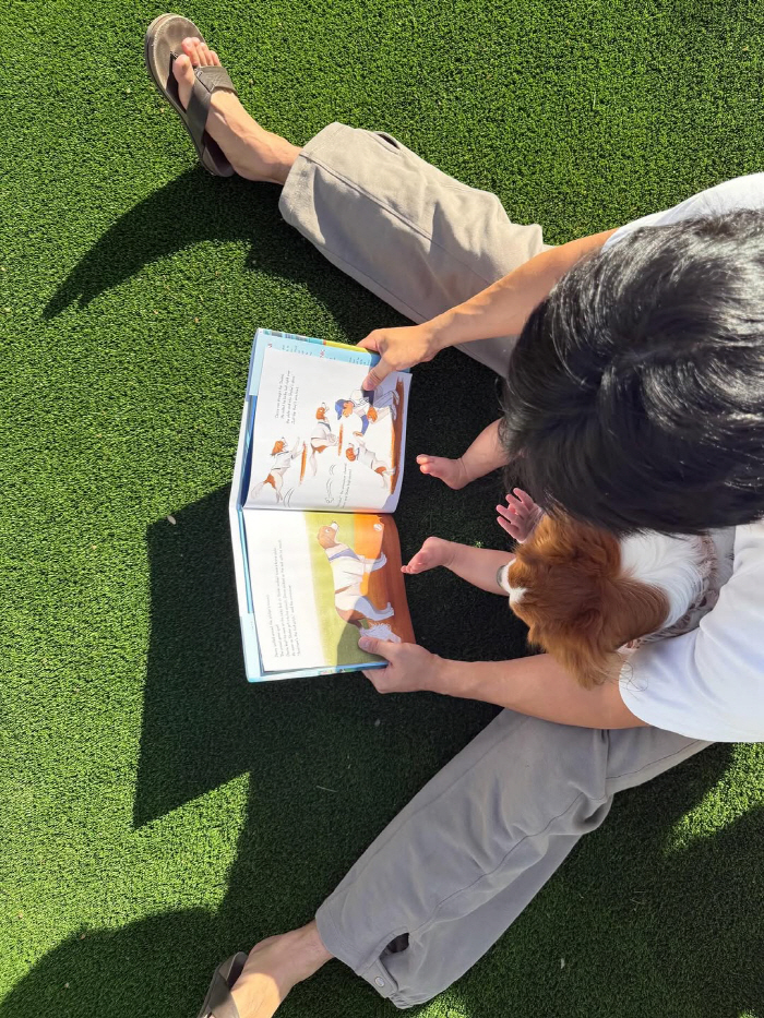 딸+반려견에게 '데코이 동화' 들려준 오타니 