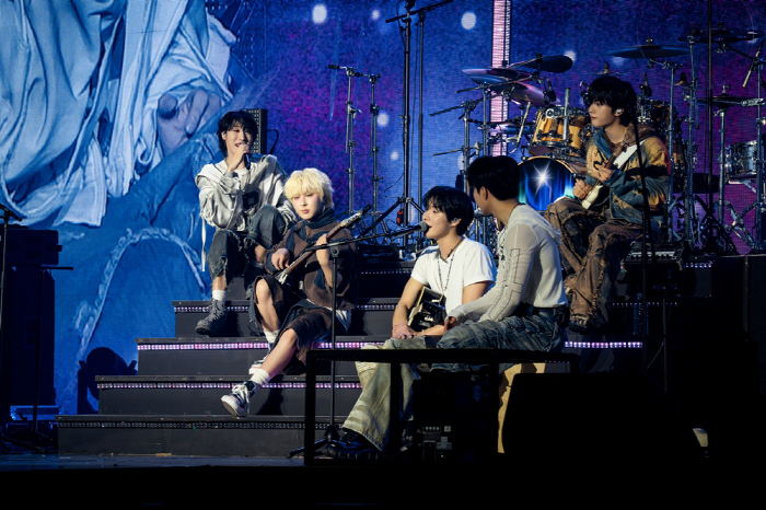 원위, 25곡 올라이브 압도…'실력파 밴드' 진가 터졌다