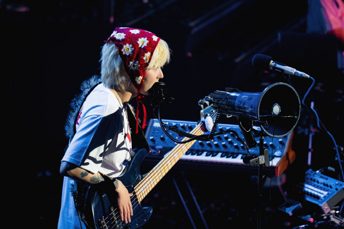 원위, 25곡 올라이브 압도…'실력파 밴드' 진가 터졌다