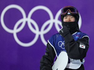 [밀라노 프리뷰]'예선 4위→사상 첫 결선행' 메달 노리는 '고딩 보더' 유승은, 필살기는 아직 쓰지도 않았다