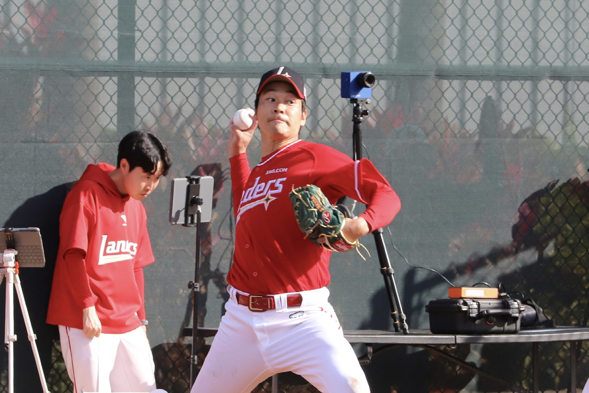 "예상보다 더 좋다" 아쿼 대박나나? 이런 선수가 한국에 왜 왔을까