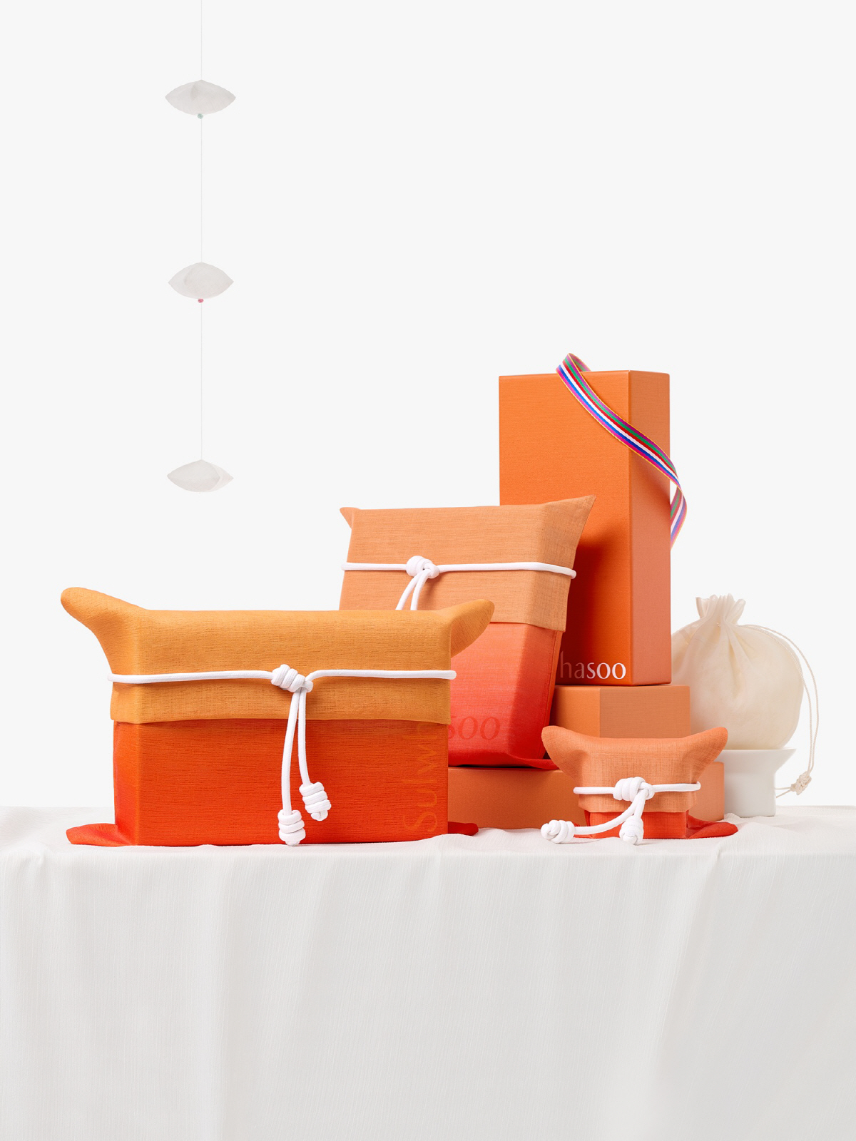 설화수, '설날엔, 설레는 설화수와 함께' 설 선물 세트 구성