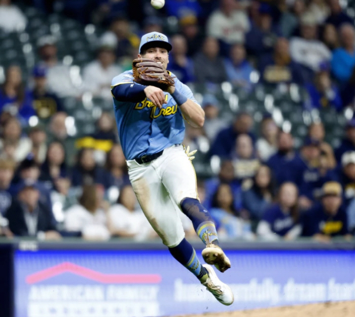 보스턴, 브레그먼 공백 메웠다, 트레이드로 '신성' 확보, 다저스 맞설 '공포의 알동' 경쟁은 끝이 없다