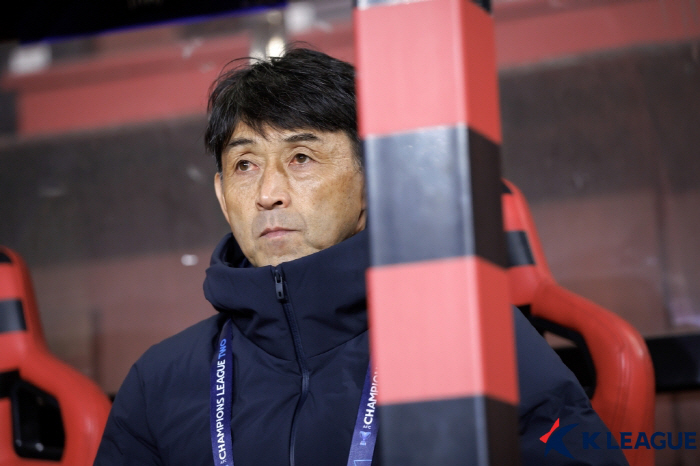 [오피셜]"98일만에 초고속 경질" '울산 65일' 신태용 행보 빼닮은 …