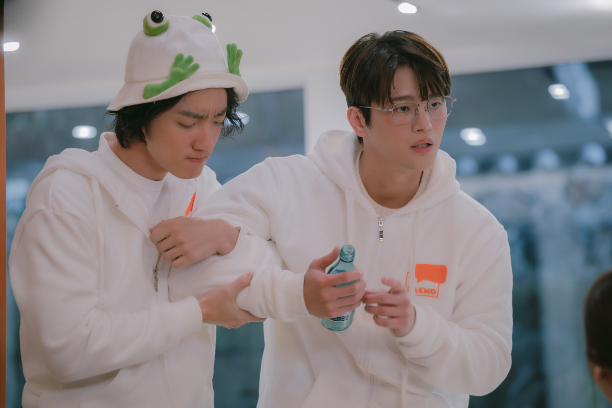 지수 "행복 찾는 평범한 청춘"·서인국 "반전 있어"..'월간남친' 케미…