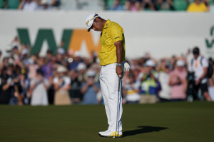 피닉스오픈 준우승 마쓰야마, PO '티샷 중단' 충격적 이유 밝혀졌다 