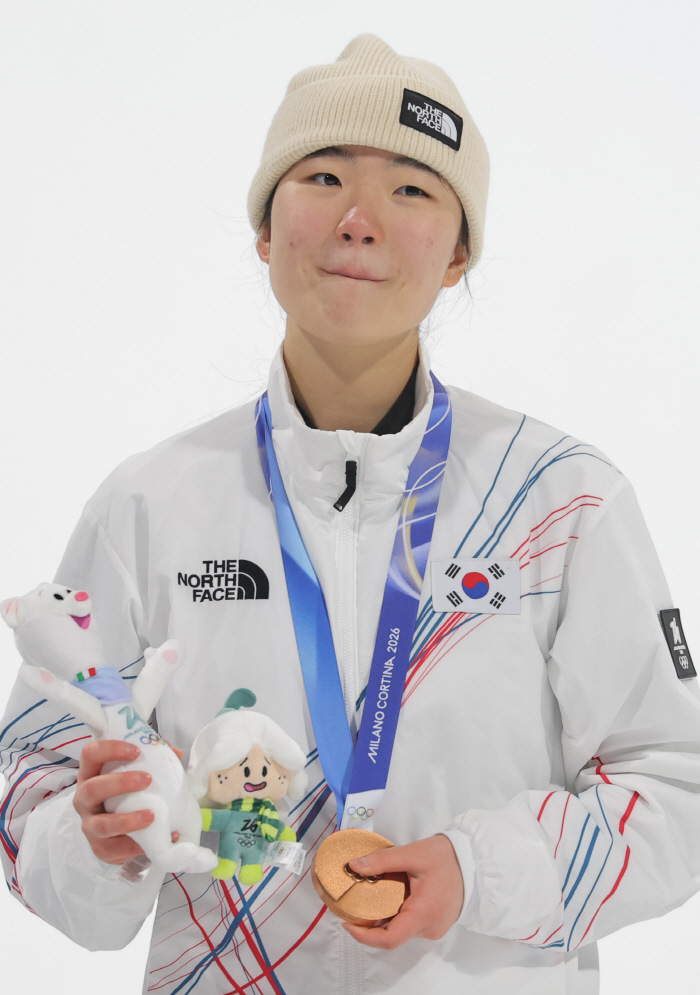 '밀라노 하늘 위 네 바퀴' 부상도, 두려움도, 실패도 모두 이겨낸 '18세 소녀' 유승은의 '필살기'