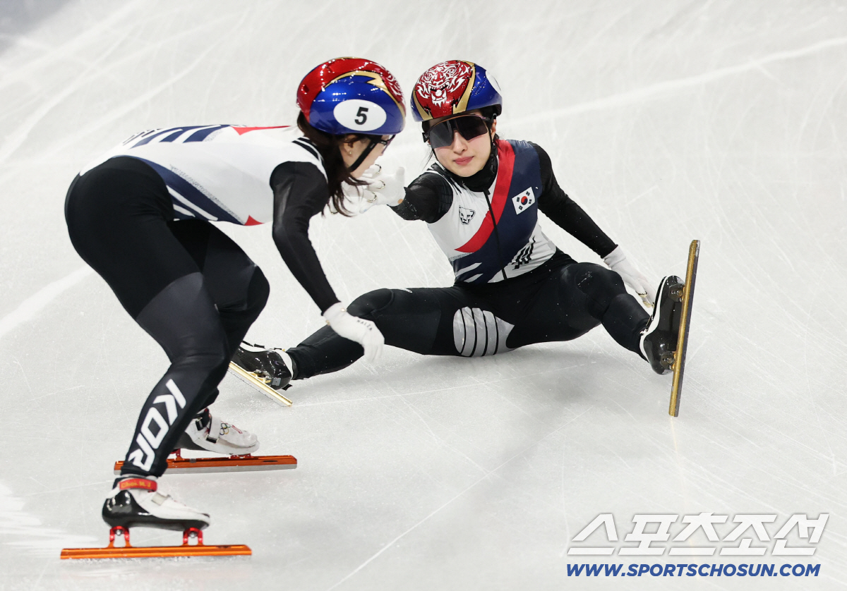 [밀라노 직격인터뷰]상상도 못한 폭탄, '아쉬움'에도 담담했던 최민정 "…