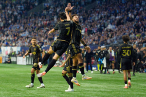 '믿을 수 없다' 손흥민 배신 당한다, 부앙가 흥부 듀오 6개월 만에 해체 선언...'LAFC 떠나겠다' 경고