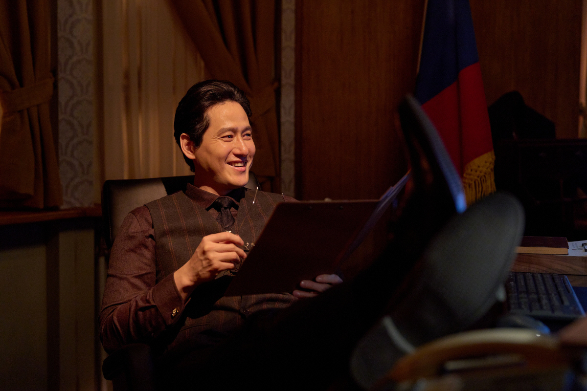 [공식] "두쫀쿠보다 쫀득한 첩보 액션"…'휴민트', 5일 연속 전체 예…