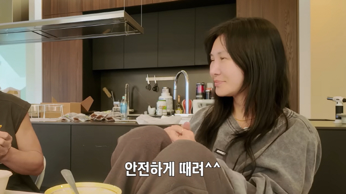 엄태웅 "♥윤혜진, 짜증 나면 일단 돌아서서 주먹부터"… 발칵 뒤집힌 폭로전