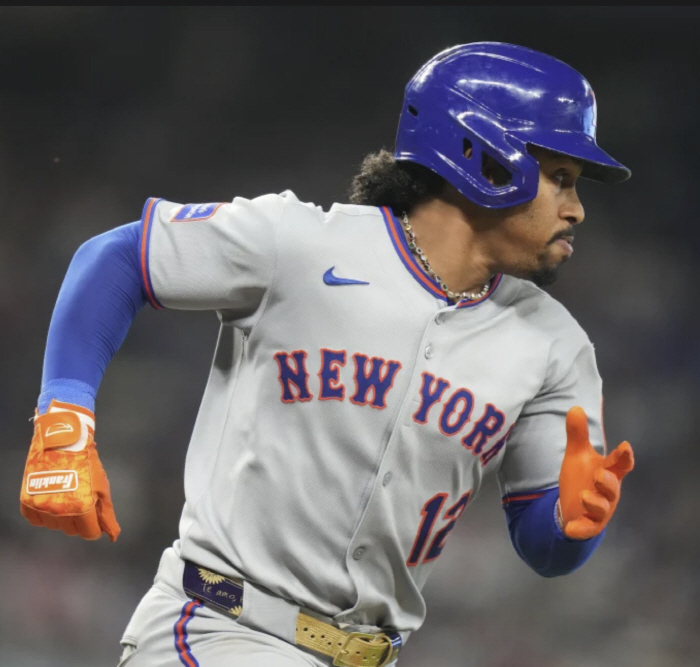 이러면 다저스 못이긴다...충격의 주전 유격수 손목 부상, 1835억 지른게 '신의 한 수' 되나