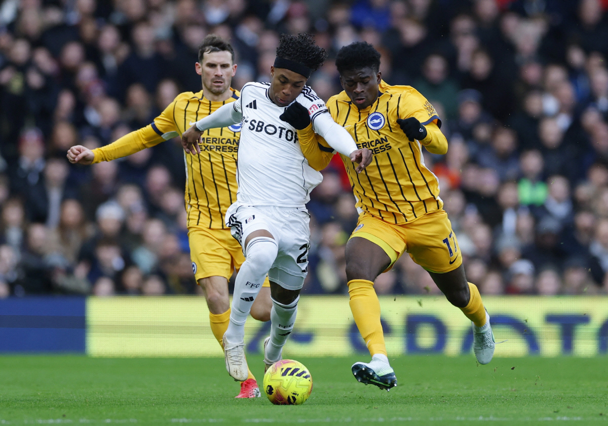 이강인은 어떡하라고! PSG '2000억 프리미어리거' 영입→중원 경쟁 …