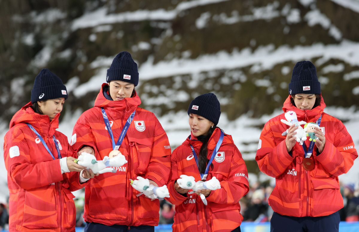 "사상 최강의 일본" 진짜 맞네...미친듯이 잘한다, 벌써 금2, 은2,…