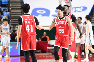 '톨렌티노 터졌네' SK, 소노 완파하고 3연승 2위 맹추격…'26점 폭발' 톨렌티노 활약에 일찍 승기 잡아, 소노 4연승 실패