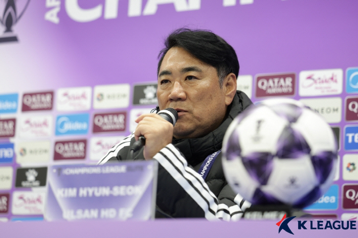 [현장인터뷰]사령탑 데뷔전 패배에도 희망 본 김현석 감독 "준비한 경기력…