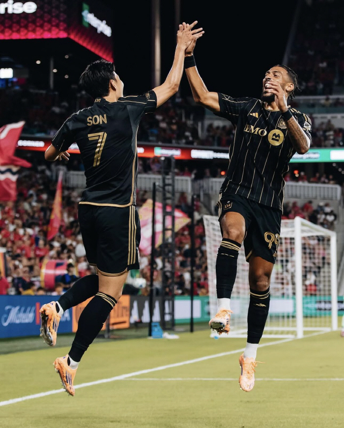 역대급 충격! '흥부 듀오' 전격 해체→부앙가 이름 옵션에 없다…플루미넨시 이적 협상, LAFC는 'DP 슬롯' 원해