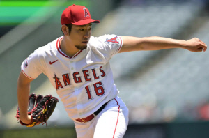 'WBC 한국전 선발 유력' LAA 기쿠치, 첫 라이브BP서 156㎞ '쾅!'…