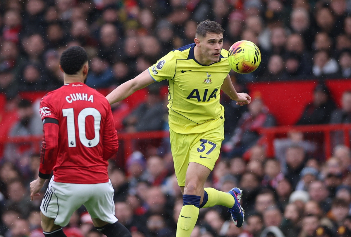 이럴 수가! '흥민이 형, 저도 떠날래요' 토트넘 진짜 망했다…'리버풀 …