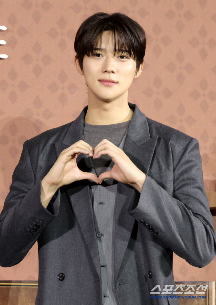 '파반느' 문상민 "첫 영화라 의미 커, 대본 읽고 25~6살의 날 보는 기분"