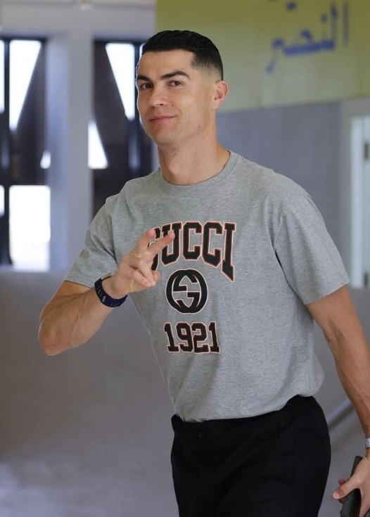 '(호)날두야, 팬들에겐 이렇게 하는거야' 부상 결장→친선경기 취소 연기…