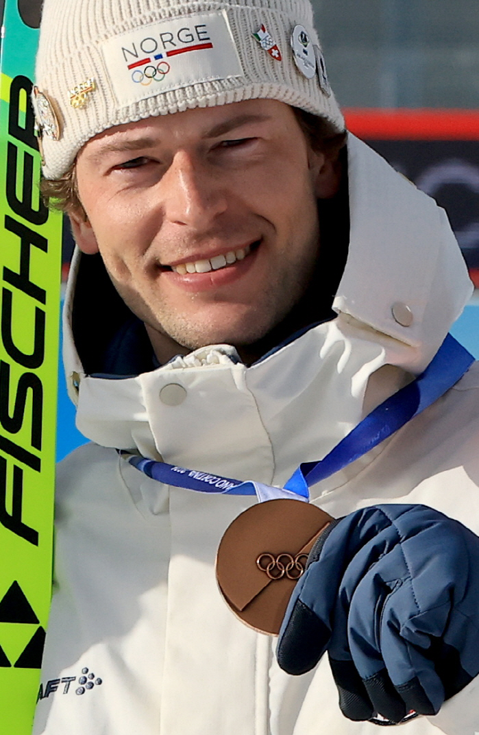 "바람 피웠다" 메달 따고 충격 고백→前 여친 "용서없다"→입장 번복 "…