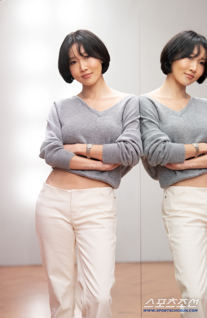 [설특집-단독 인터뷰①]바람 소리에 실어 보낸 '굿 굿바이'…화사가 다음 계절을 기다리는 법