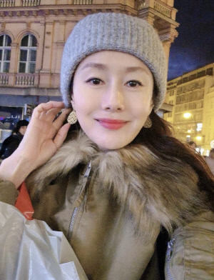 韓 떠난 김지수, 유럽살이 중 의미심장 