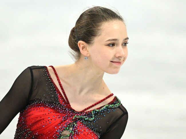 "죄송합니다, 정말 죄송합니다" 대국민 사과 없다...올림픽 망친 주인공…